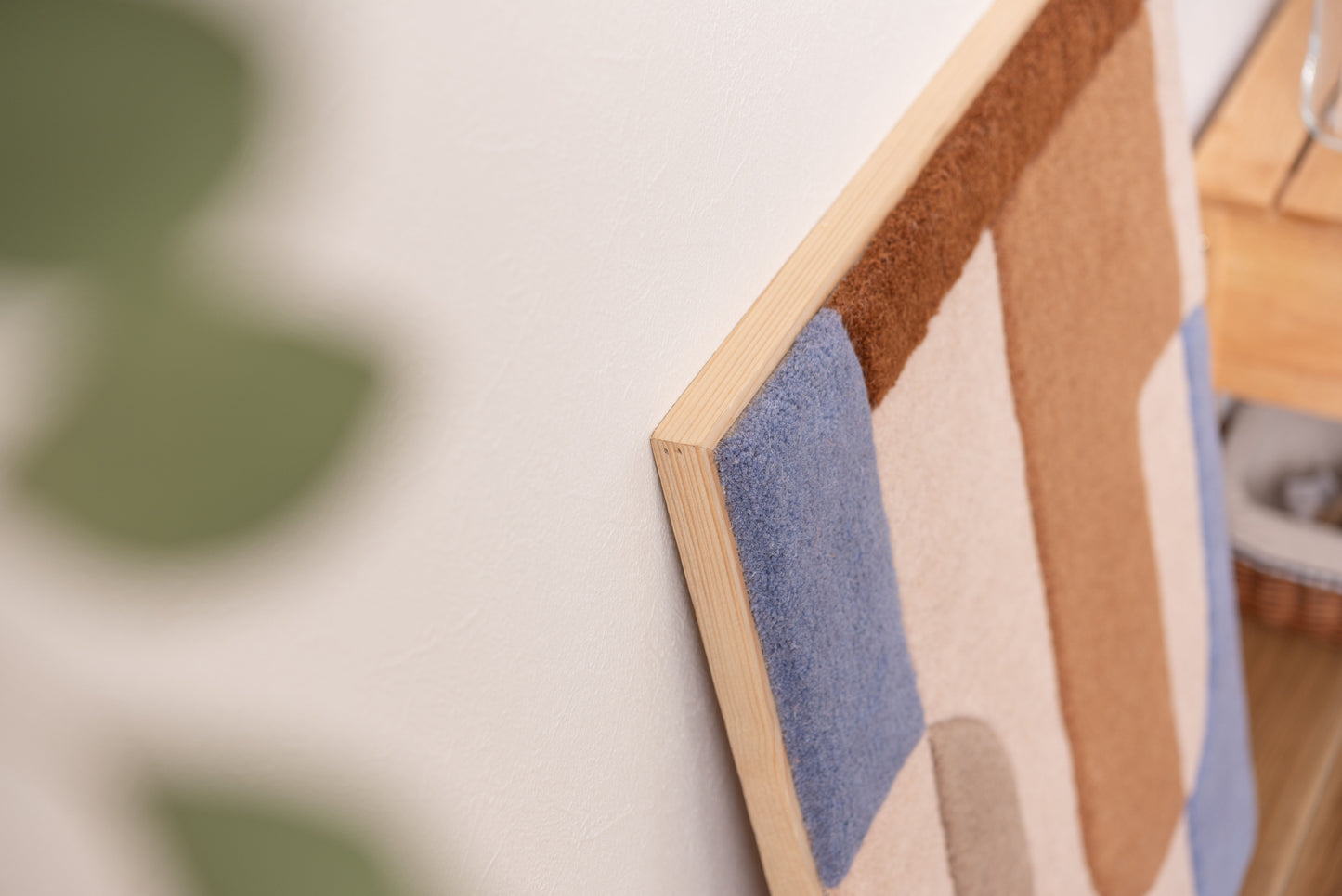 ウォールアート インテリア アートパネル 壁飾り 壁掛け ウォールデコ 玄関 リビング 寝室 ダイニング おしゃれ ウール 木製 フレーム 立てかけ タフティング ニュアンスカラー FAB-014