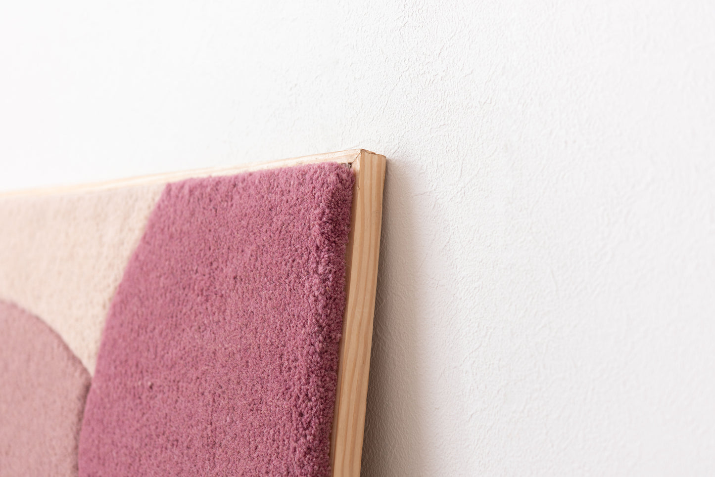 ウォールアート インテリア アートパネル 壁飾り 壁掛け ウォールデコ 玄関 リビング 寝室 ダイニング おしゃれ ウール 木製 フレーム 立てかけ タフティング ニュアンスカラー FAB-014