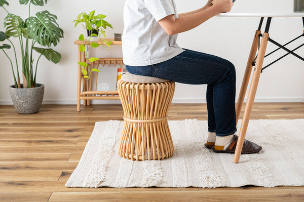 スツール ラタン 籐 円 丸 ラウンド サークル 天然ラタン リゾート 北欧 ナチュラル クッション 高さ40cm 直径30cm 幅30cm 鼓 個性的 GUY-260 ラウンドスツール