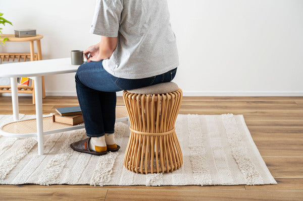 スツール ラタン 籐 円 丸 ラウンド サークル 天然ラタン リゾート 北欧 ナチュラル クッション 高さ40cm 直径30cm 幅30cm 鼓 個性的 GUY-260 ラウンドスツール