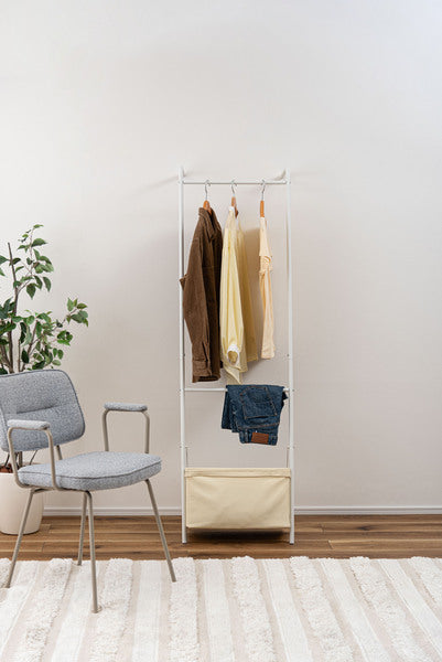 ポールハンガー 立てかけハンガー バスケット付き バスケット 立てかけ 壁面収納 洋服掛け 部屋干し かばん ぼうし 帽子 コート掛け キッズ 省スペース スチール