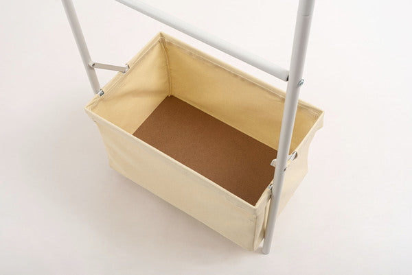 ポールハンガー 立てかけハンガー バスケット付き バスケット 立てかけ 壁面収納 洋服掛け 部屋干し かばん ぼうし 帽子 コート掛け キッズ 省スペース スチール